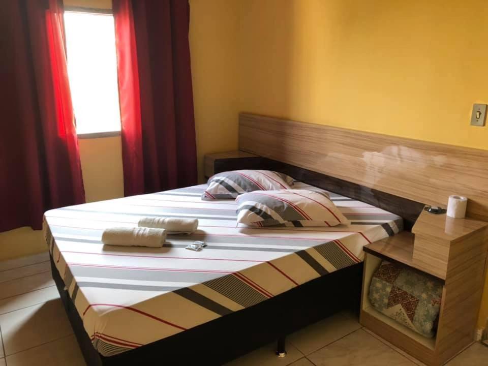 Popular Mariana Hotel Cápsula *